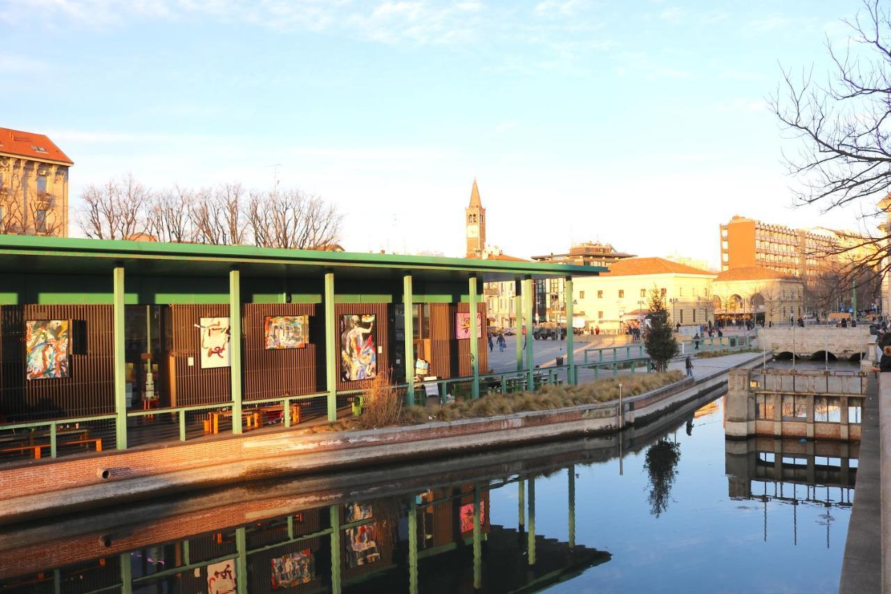 Corso San Gottardo - Darsena Flat Apartman Milánó Kültér fotó